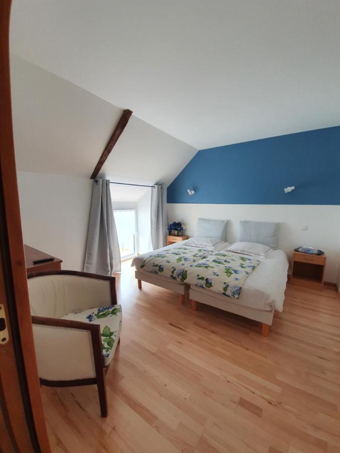 Hotel - Restaurant L'Hortensia Noyalo Kültér fotó
